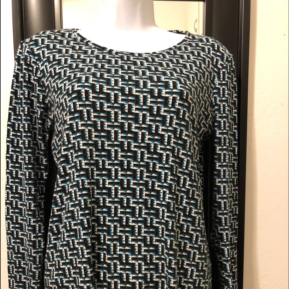 Top - Picture 3 of 3